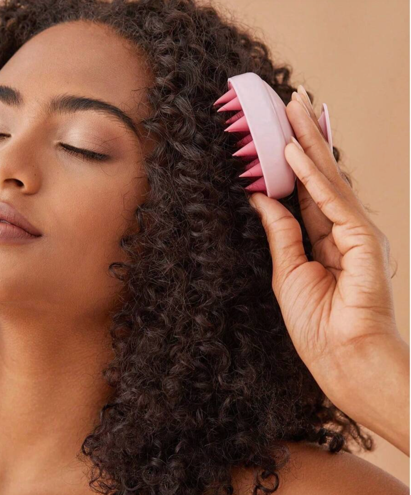 Brosse de massage du cuir chevelu